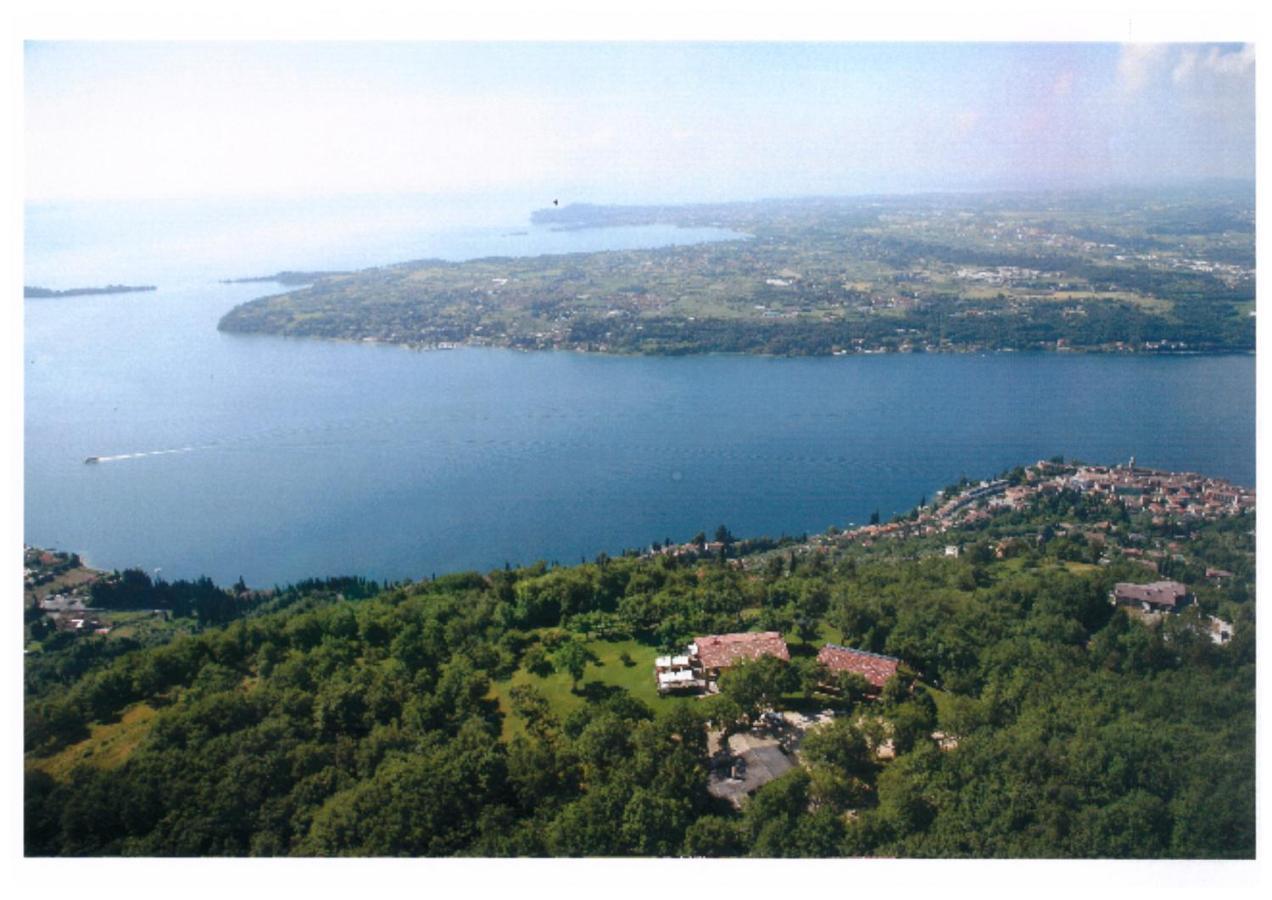 La Fiocchina - Magic Place - Apartments & Studios In Garda Lake - Countryside Farmhouse, Inside The Middle Of The Lake Salò Exterior foto