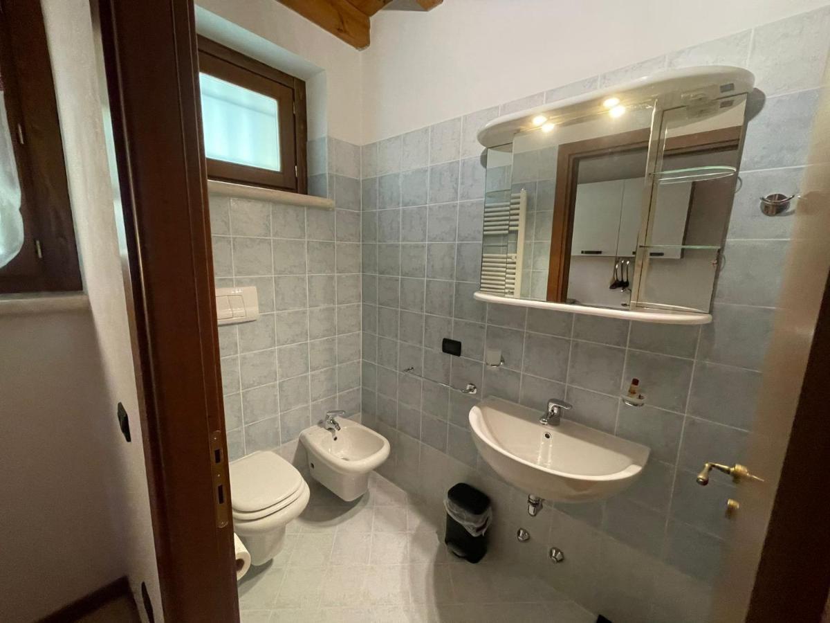 La Fiocchina - Magic Place - Apartments & Studios In Garda Lake - Countryside Farmhouse, Inside The Middle Of The Lake Salò Exterior foto