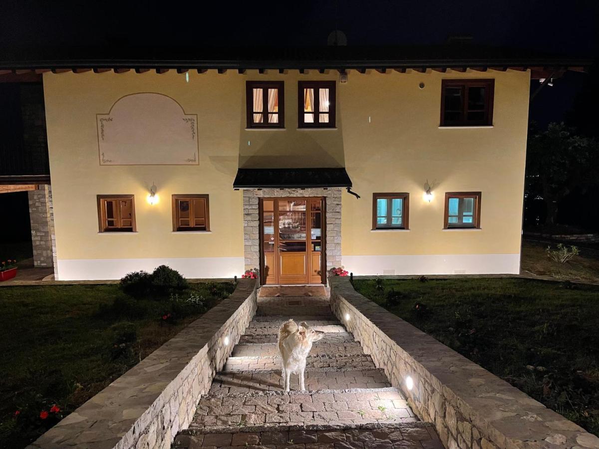 La Fiocchina - Magic Place - Apartments & Studios In Garda Lake - Countryside Farmhouse, Inside The Middle Of The Lake Salò Exterior foto