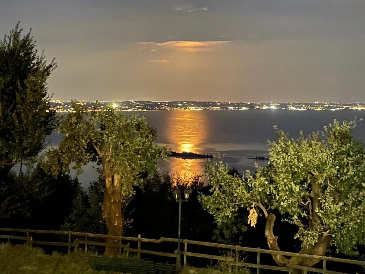 La Fiocchina - Magic Place - Apartments & Studios In Garda Lake - Countryside Farmhouse, Inside The Middle Of The Lake Salò Exterior foto